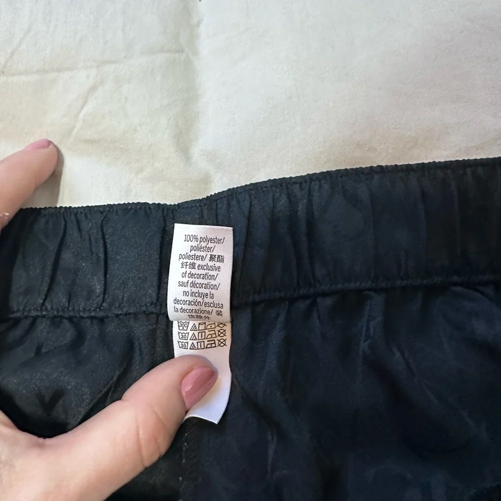 Victoria’s Secret satin pajama bottoms - Picture 4 of 5
